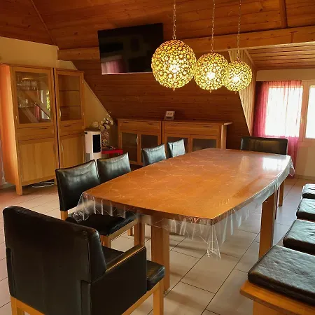 Homestay Bed-international